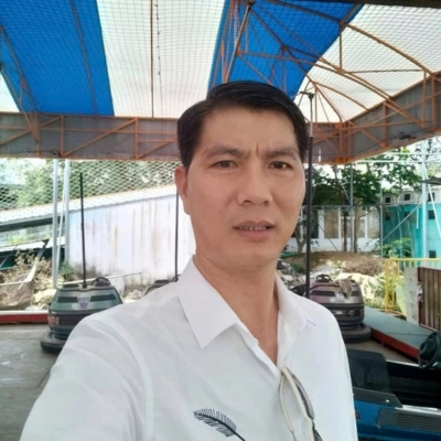 Chú Huy - Chủ quán cà phê tại Quận 3